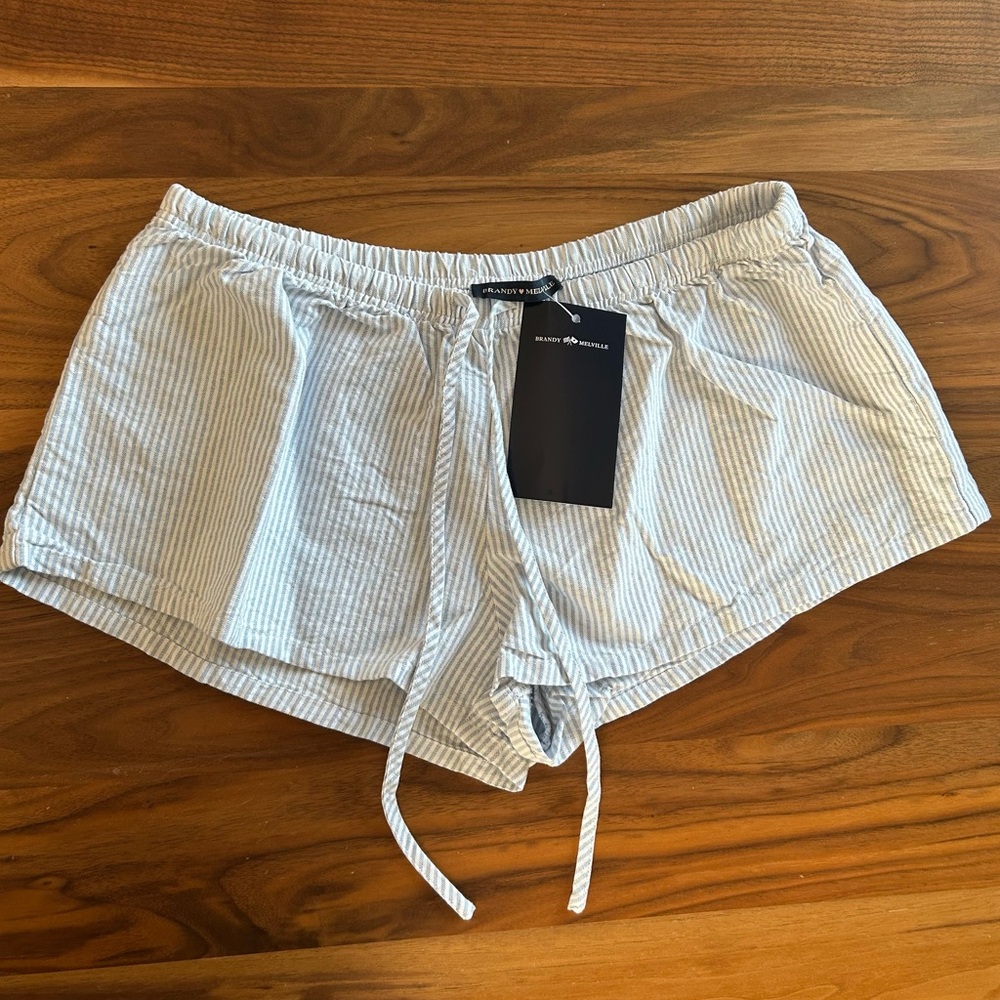 blue and white striped tie brandy melville shorts